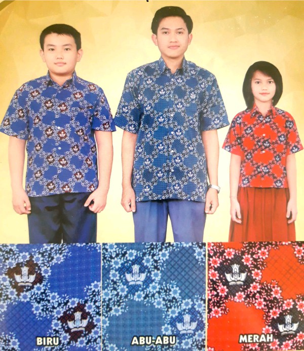 Terima Seragam Batik