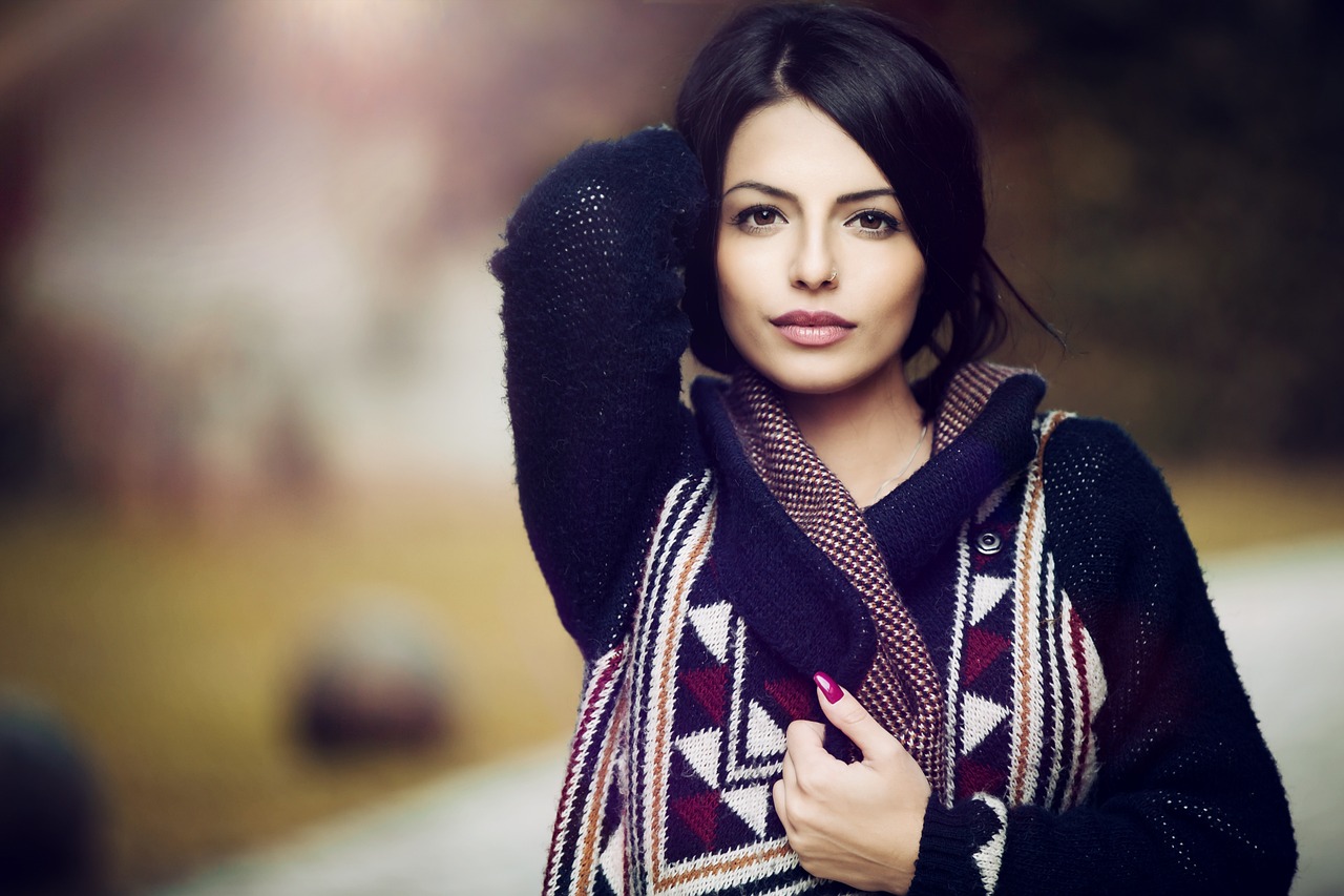 Woman 2150881_1280